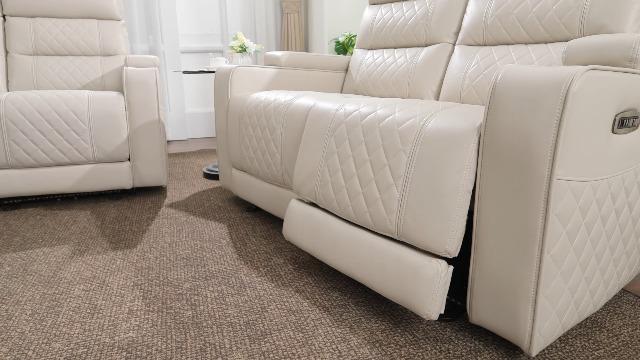 マオマオ Triple Motor Oversized Lay Flat Power Lift Recliner Chair with